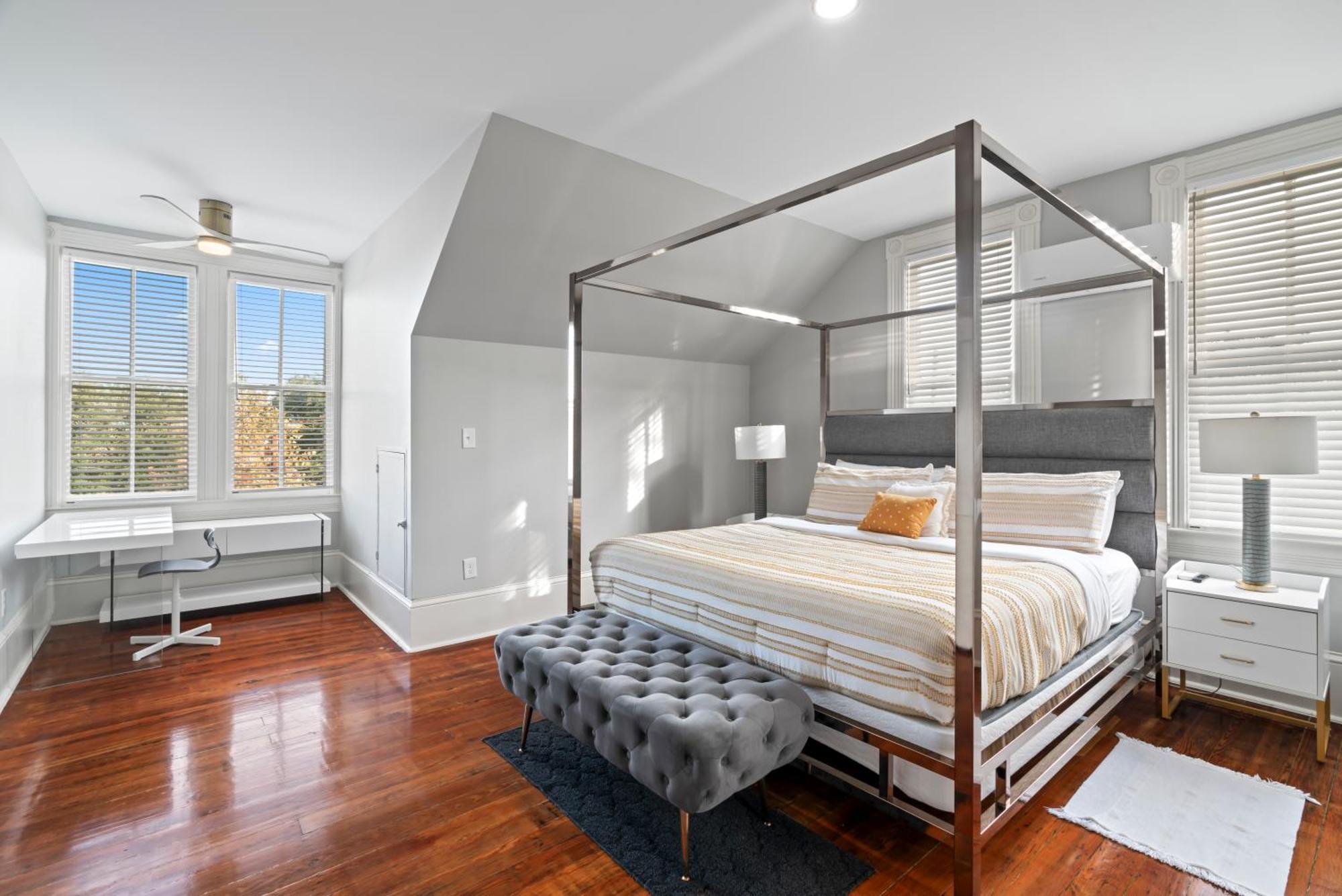 Historic Galveston Family Beach Home With 3 King Beds エクステリア 写真