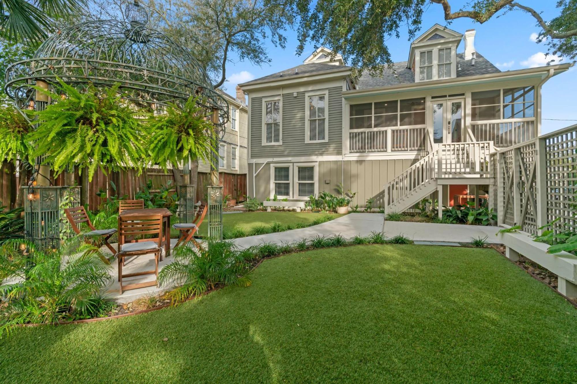 Historic Galveston Family Beach Home With 3 King Beds エクステリア 写真