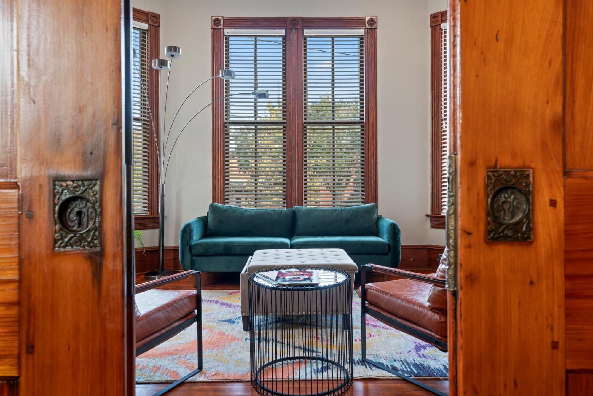 Historic Galveston Family Beach Home With 3 King Beds エクステリア 写真